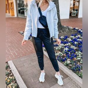 Lululemon Scuba Hoodie Light Cotton Fleece